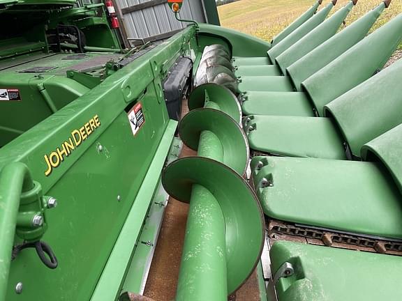 Image of John Deere 608C equipment image 4