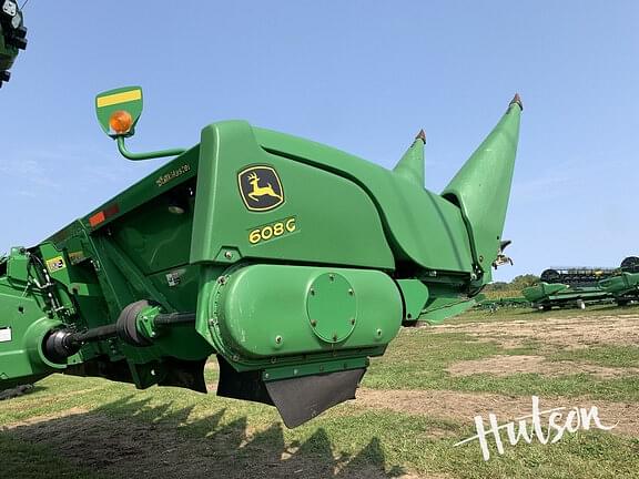 Image of John Deere 608C equipment image 2