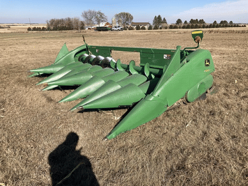 Main image John Deere 608C