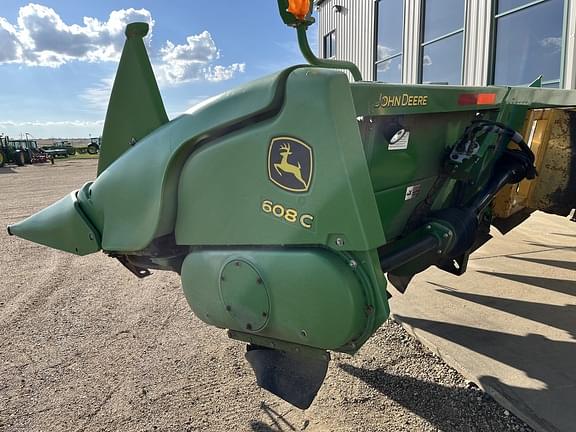 Image of John Deere 608C equipment image 3