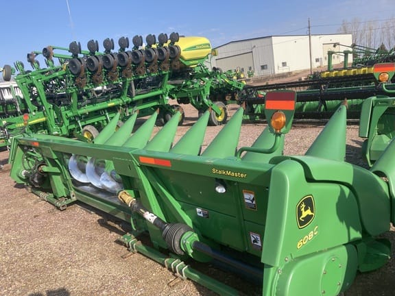Main image John Deere 608C
