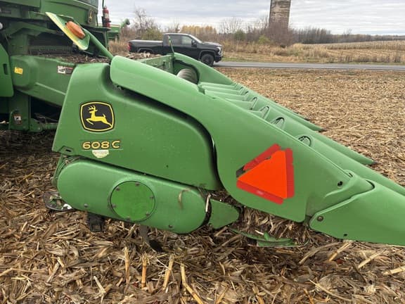 Image of John Deere 608C equipment image 2