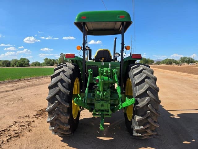 Image of John Deere 6100D equipment image 3