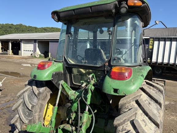 Image of John Deere 6100D equipment image 4