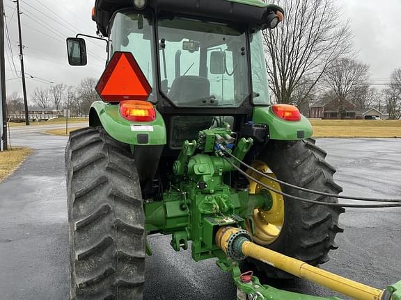 Image of John Deere 6100D equipment image 4