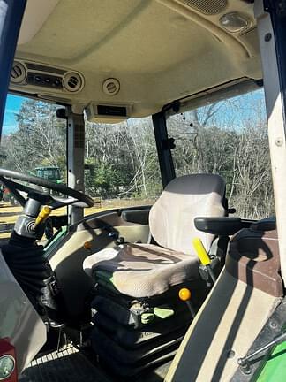 Image of John Deere 6100D equipment image 2