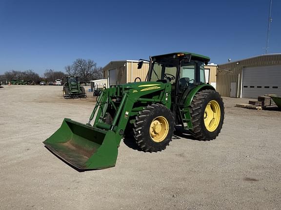 Image of John Deere 6100D Primary image