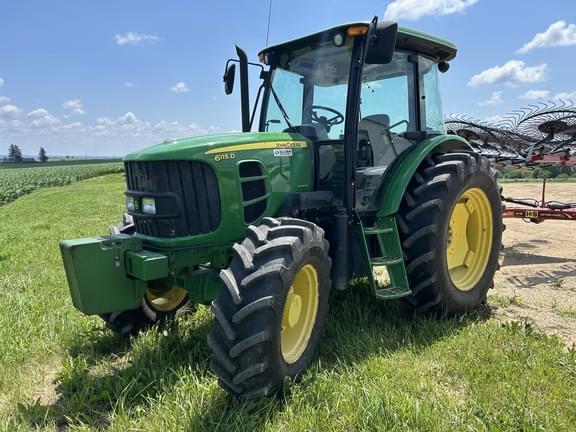 Image of John Deere 6115D equipment image 1