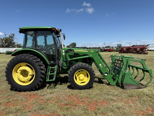 Image of John Deere 6115D equipment image 1