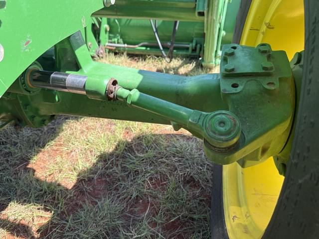 Image of John Deere 6115D equipment image 4