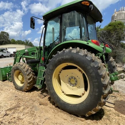 Image of John Deere 6115D equipment image 1