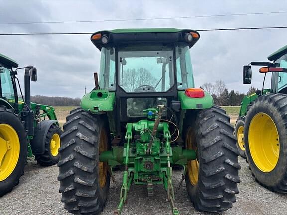 Image of John Deere 6115D equipment image 4