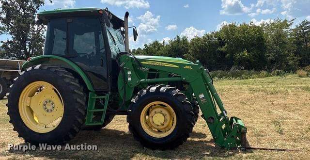 Image of John Deere 6115D equipment image 3