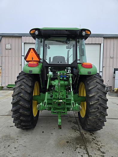 Image of John Deere 6115D equipment image 3