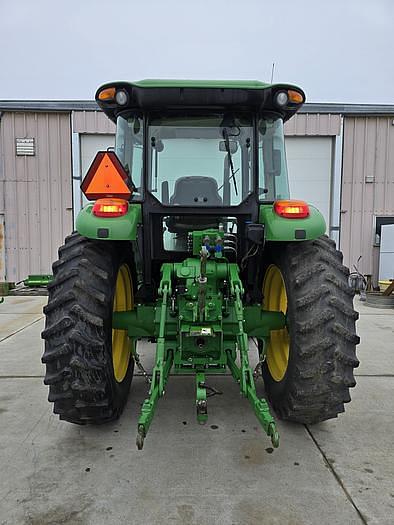 Image of John Deere 6115D equipment image 3