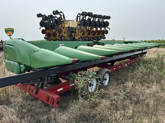 Image of John Deere 612C Primary image