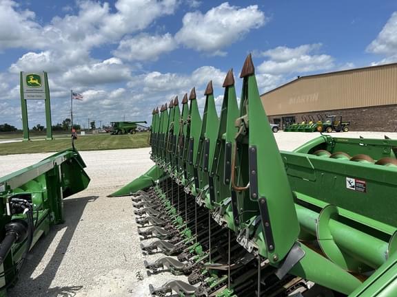 Image of John Deere 612C equipment image 2
