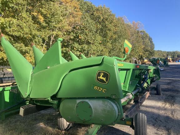 Image of John Deere 612C equipment image 2