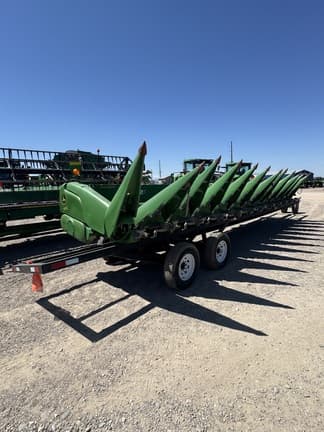 Image of John Deere 612C equipment image 2