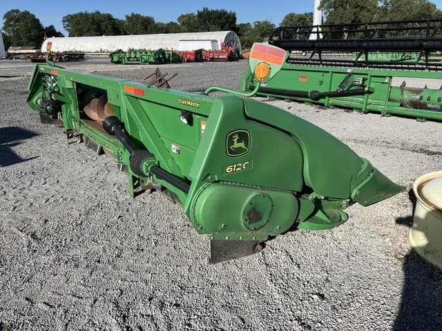 Image of John Deere 612C equipment image 4