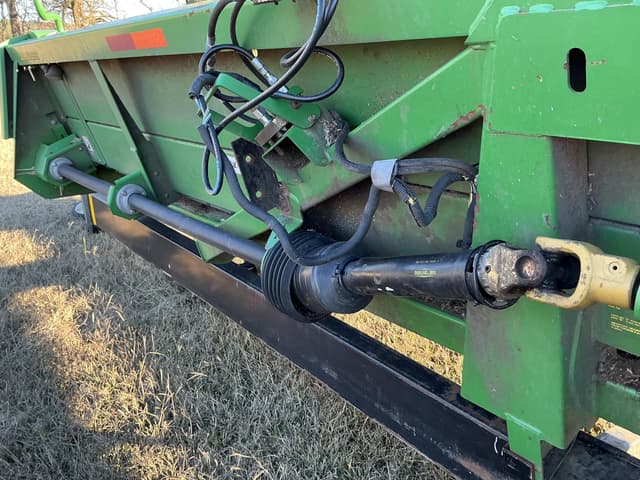 Image of John Deere 612C equipment image 4