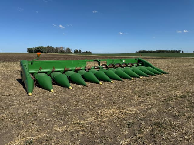 Image of John Deere 612C equipment image 3