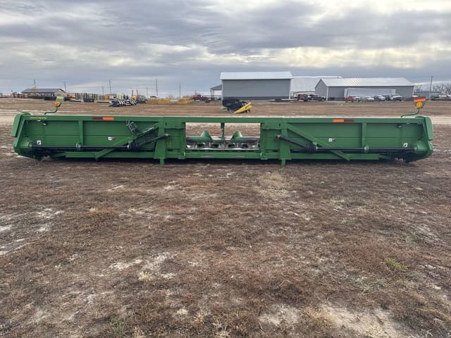 Image of John Deere 612C equipment image 4