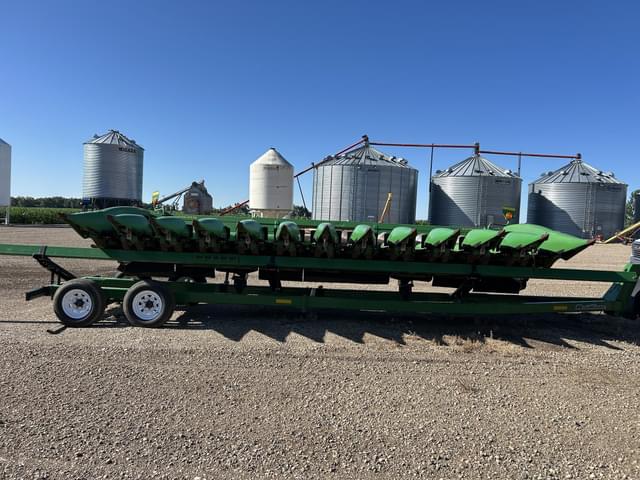 Image of John Deere 612C equipment image 3