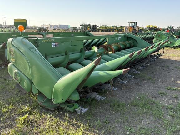 Image of John Deere 612C equipment image 1