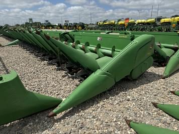 Main image John Deere 612C