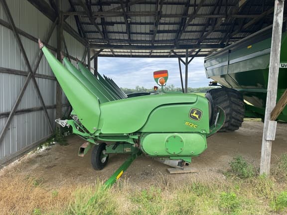 Image of John Deere 612C equipment image 4