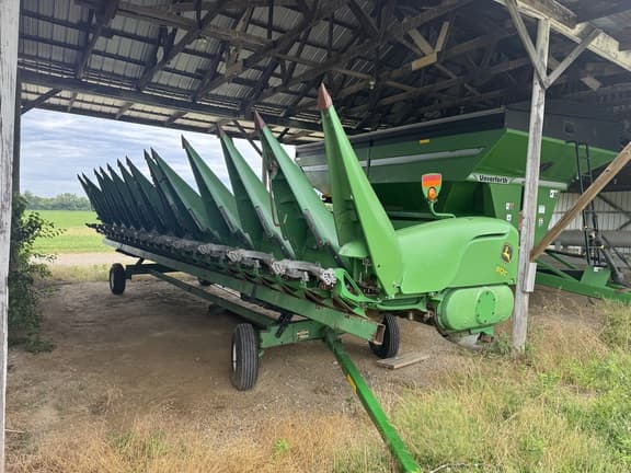 Image of John Deere 612C equipment image 1