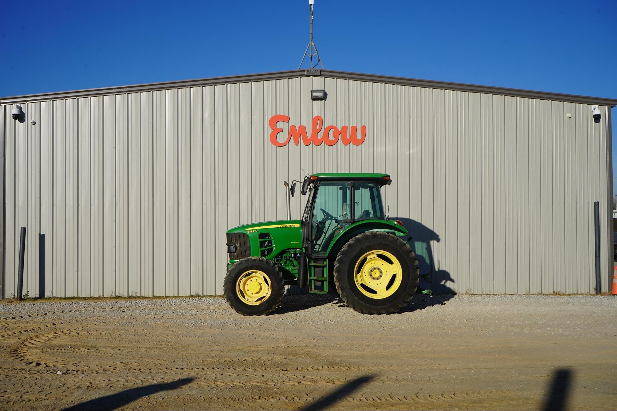 2011 John Deere 6140D Equipment Image0