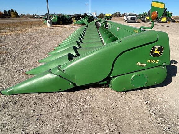 Image of John Deere 616C equipment image 2