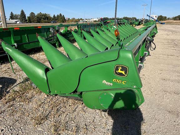 Image of John Deere 616C equipment image 3