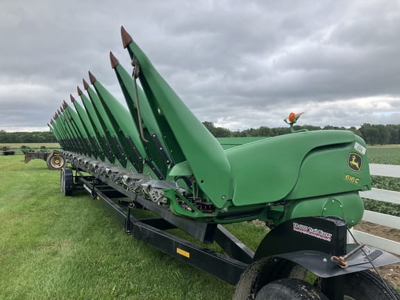 Main image John Deere 616C