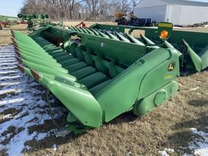 2011 John Deere 618C Image