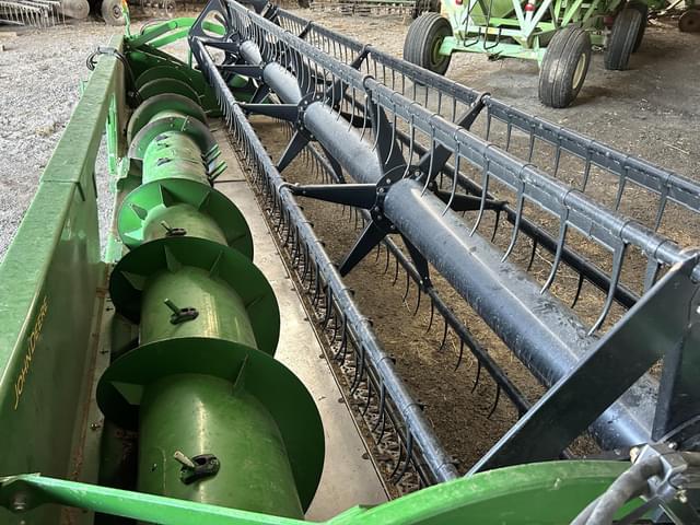 Image of John Deere 620F equipment image 4