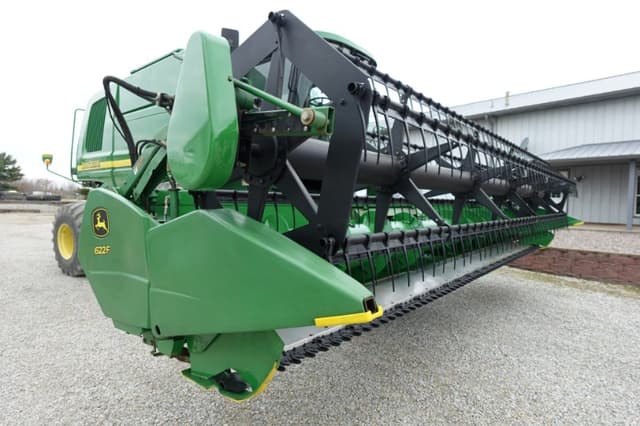 Image of John Deere 622F equipment image 4