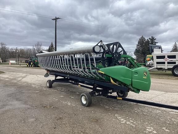 Image of John Deere 625F Primary image