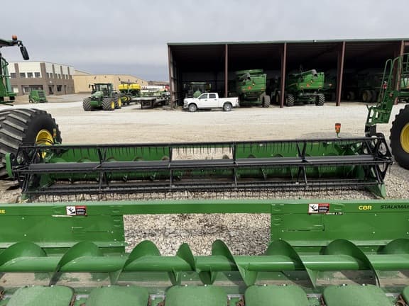 Image of John Deere 625F equipment image 2