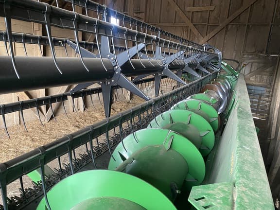 Image of John Deere 625F equipment image 4