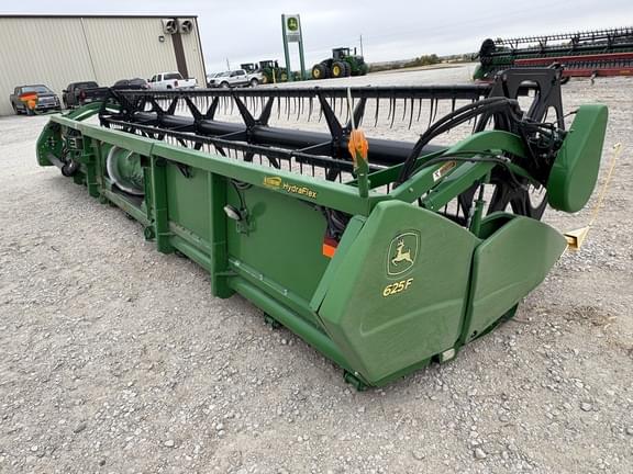Image of John Deere 625F equipment image 2