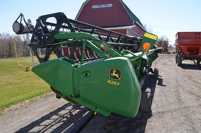 Image of John Deere 625F equipment image 2