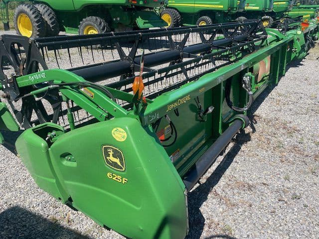 Image of John Deere 625F equipment image 3