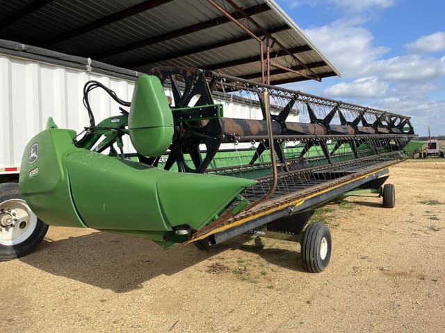 Image of John Deere 630D equipment image 2