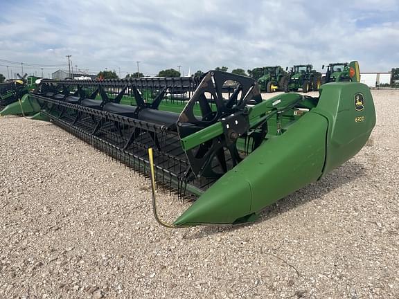 Image of John Deere 630D Primary image