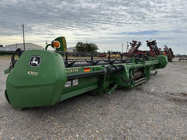 Image of John Deere 630D equipment image 4