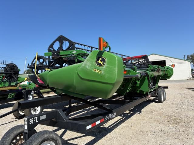 Image of John Deere 630D equipment image 3