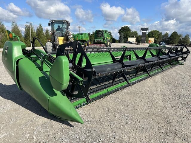 Image of John Deere 630D equipment image 2